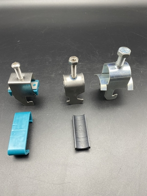 Gratuitos de abrazaderas para cables eléctricos galvanizados en forma de U