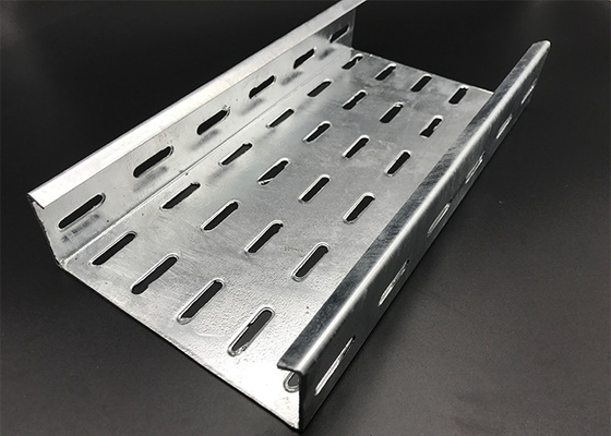 Envases de cable perforado con zinc de 3 m para uso pesado
