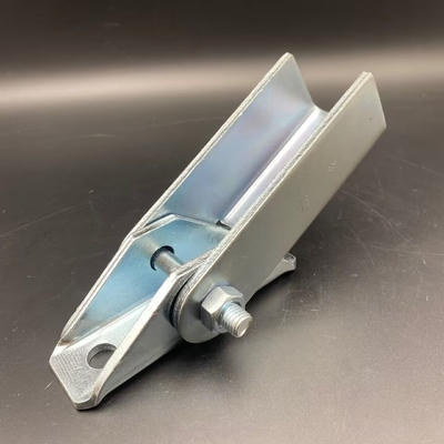 Las conexiones de bisagra ajustables y los accesorios de soporte P2815