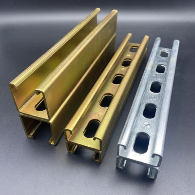 Soldadura de punto de zinc de oro 41x41 con ranuras en el canal de soporte de espalda a espalda