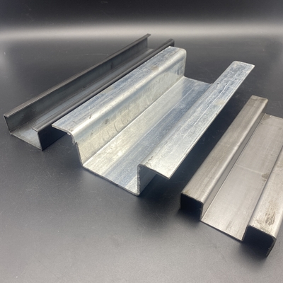 Fabrica de tamaño personalizado galvanizado por inmersión en caliente canal especial