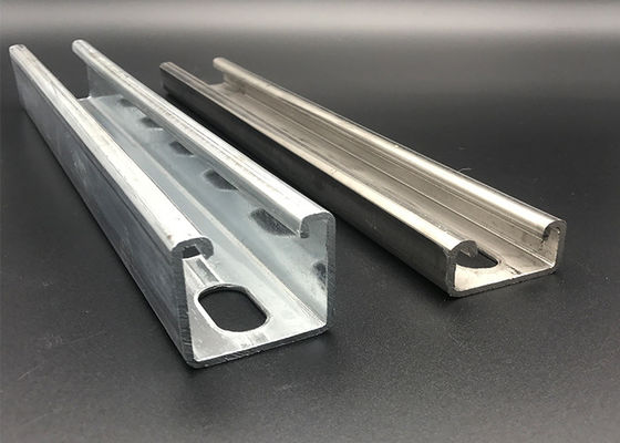 Canal C de acero galvanizado de 3 m 6 m con ranuras y canal de soporte plano