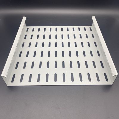 Venta al por mayor de bandejas de cable perforado con revestimiento en polvo hdg para exteriores