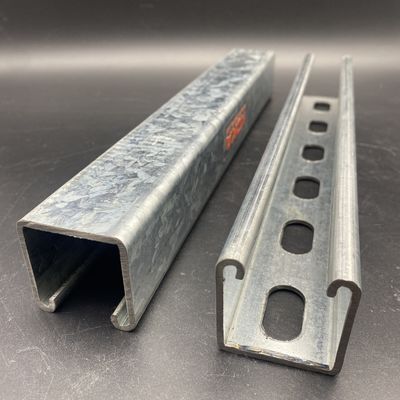 Acero al carbono q235 canal de unistrut perforado zincado