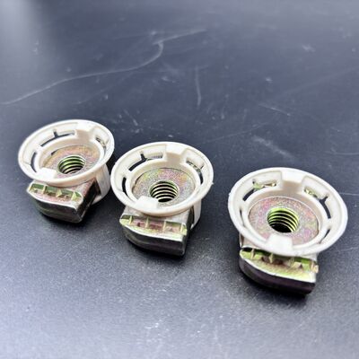 Tuerca de resorte m8 m10 de zinc amarillo personalizada con ala de plástico